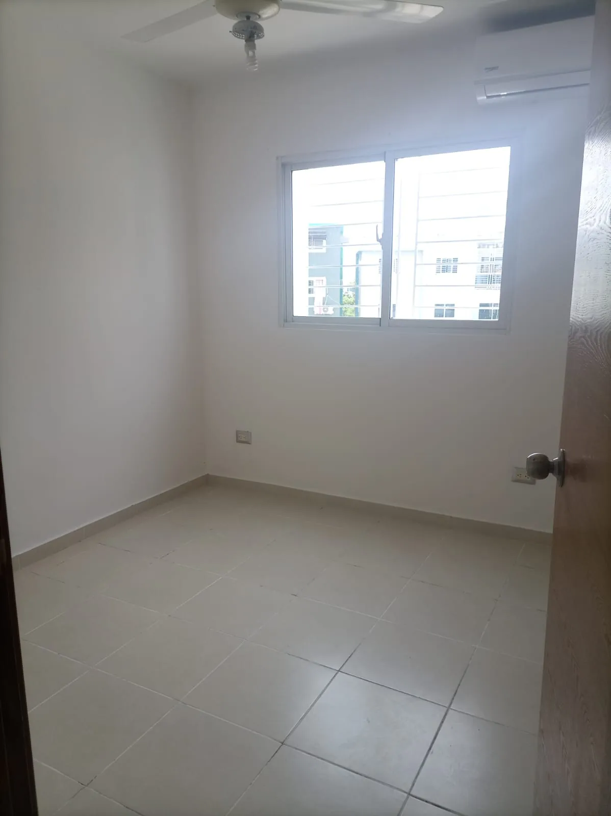 Apartamento en Venta en Jacobo Majluta, Santo Domingo Norte — Ideal Inversión — foto 6