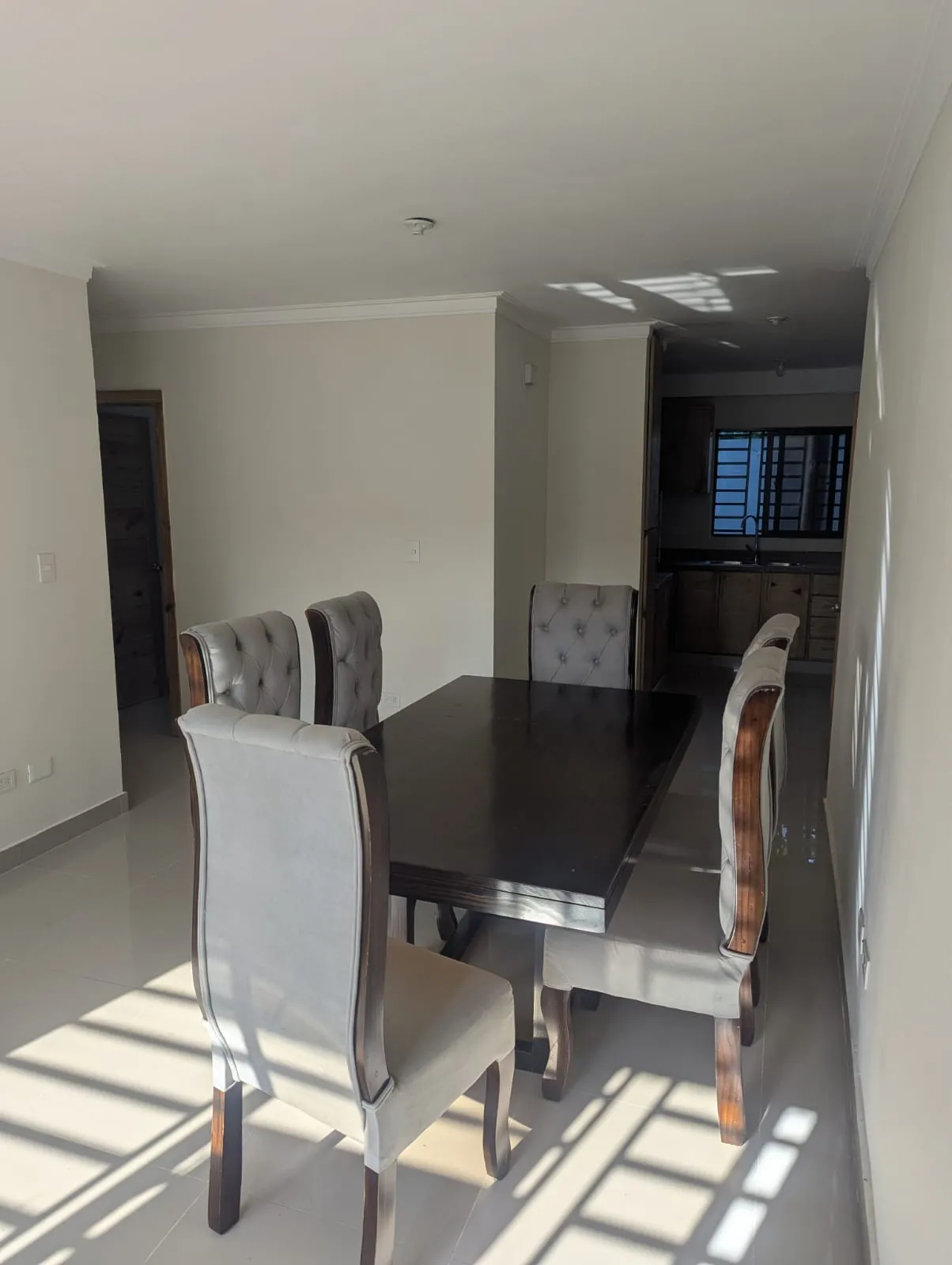 Apartamento en Venta en La Ureña, Santo Domingo Este — 3 Hab en 1er Nivel — foto 11