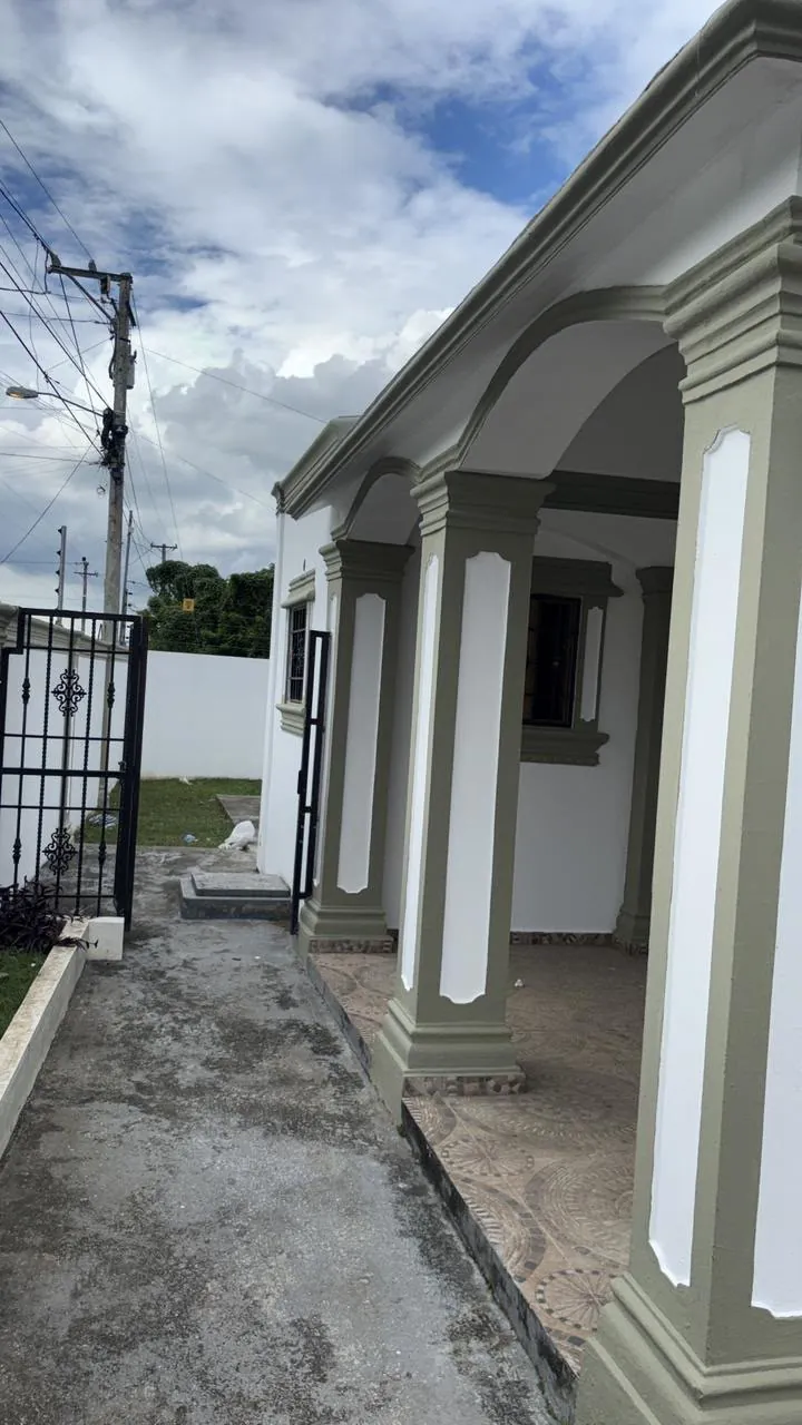 Casa en Venta en La Vega — 3 Hab, 250 m², Residencial Amanda III — foto 2