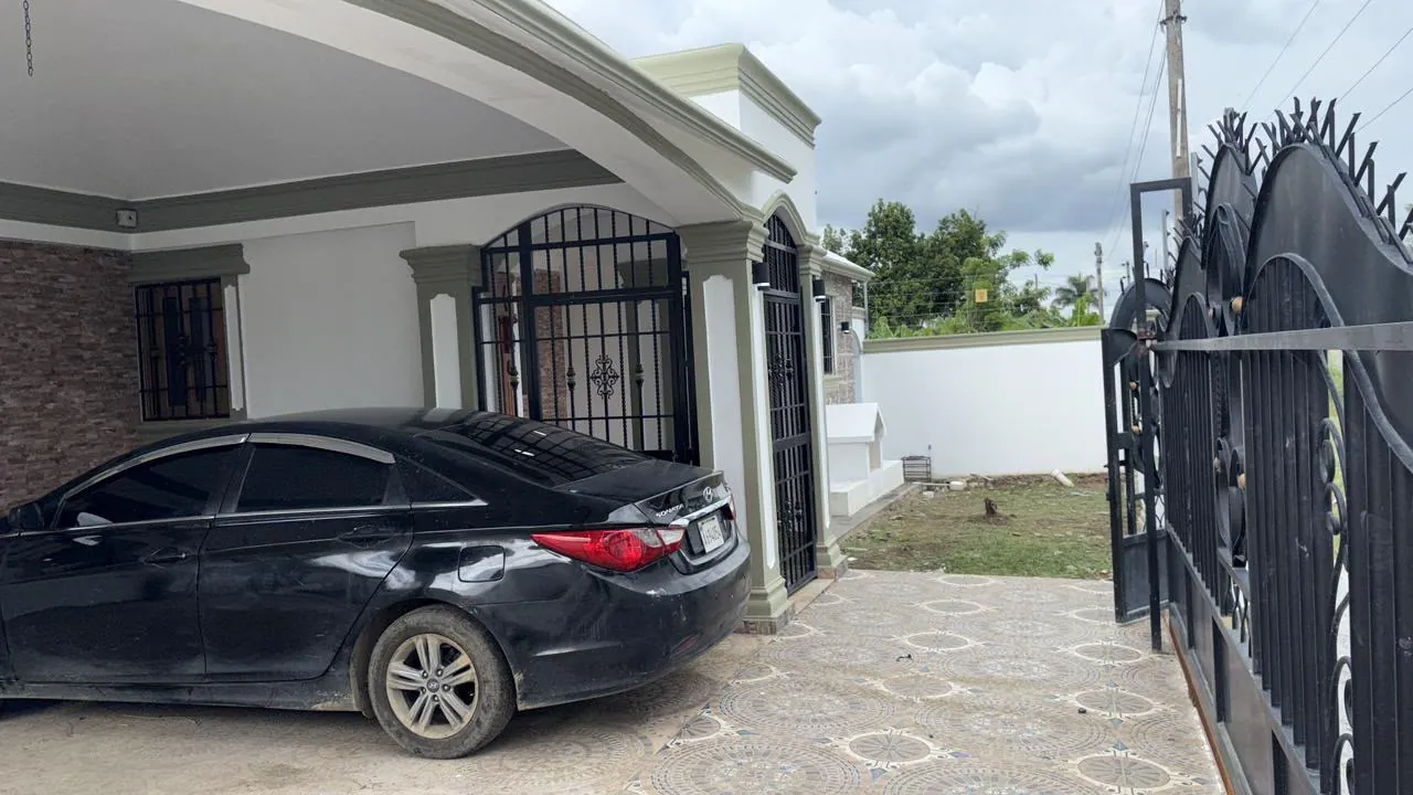 Casa en Venta en La Vega — 3 Hab, 250 m², Residencial Amanda III — foto 3