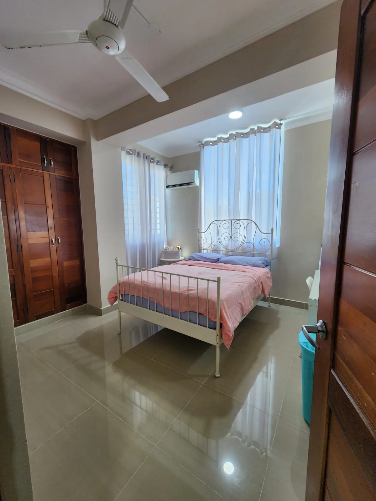 Apartamento en Venta en Santo Domingo Oeste — 3 Hab, Terraza de 60 m², La Ceiba — foto 18