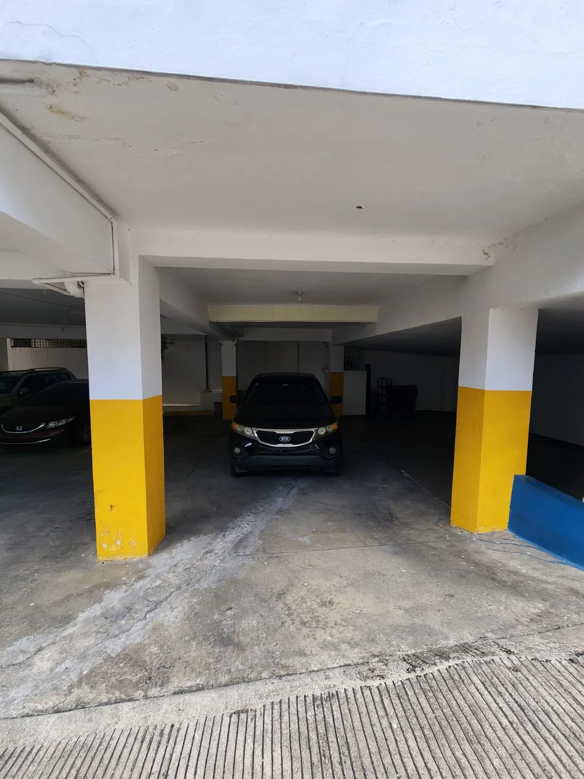 Apartamento en Venta en Santo Domingo Oeste — 3 Hab, Terraza de 60 m², La Ceiba — foto 3