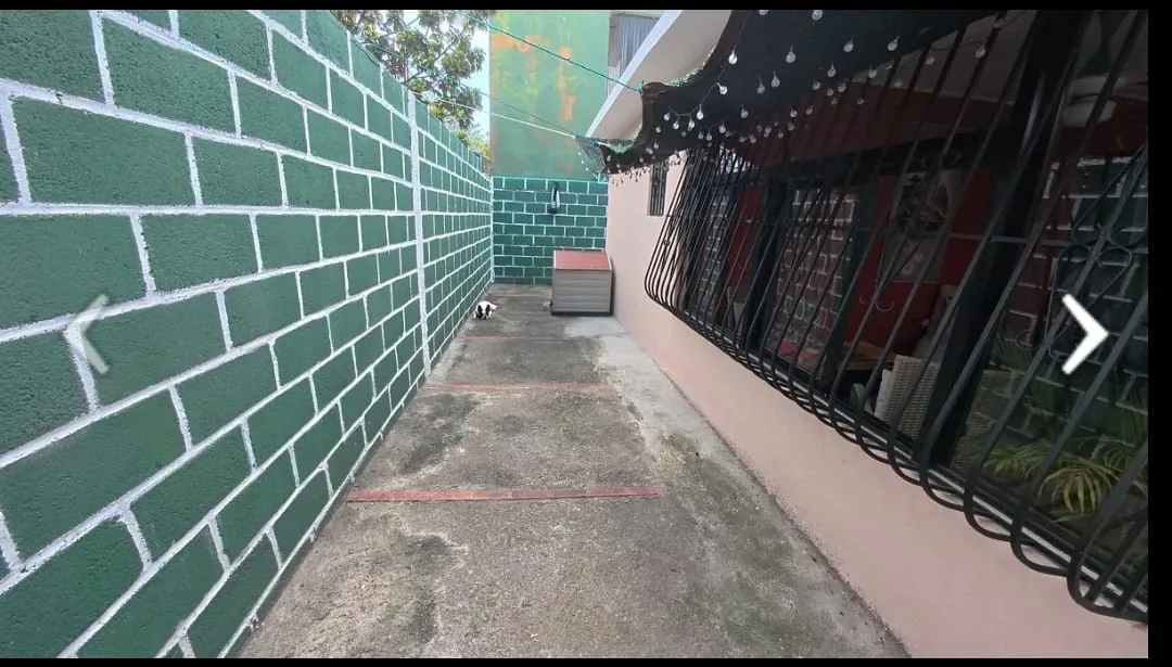 Casa en Venta en Altos de Arroyo Hondo, Distrito Nacional — Remodelada, 3 Hab — foto 18
