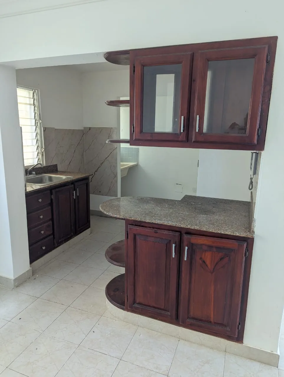 Apartamento en Venta en Autopista San Isidro — 3 Hab, 108 m², 2do Nivel