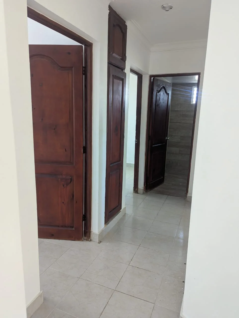 Apartamento en Venta en Autopista San Isidro — 3 Hab, 108 m², 2do Nivel — foto 3