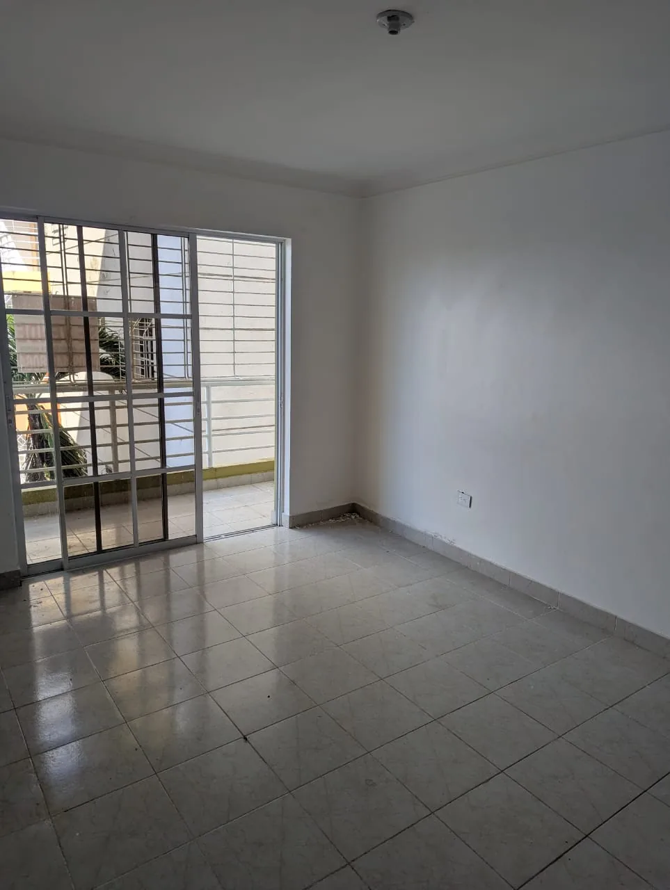 Apartamento en Venta en Autopista San Isidro — 3 Hab, 108 m², 2do Nivel — foto 7