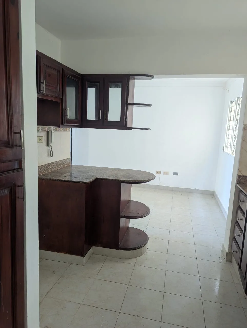 Apartamento en Venta en Autopista San Isidro — 3 Hab, 108 m², 2do Nivel — foto 8