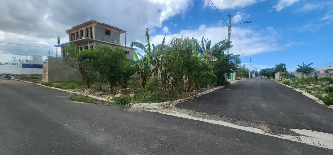 Solar de Esquina en Venta en la Av. Ecológica, Santo Domingo Este — foto 6