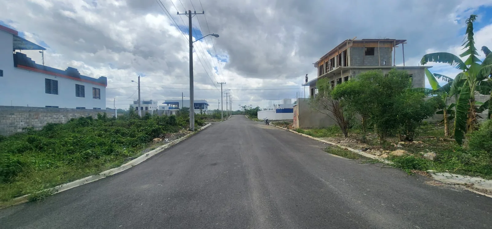 Solar de Esquina en Venta en la Av. Ecológica, Santo Domingo Este — foto 8