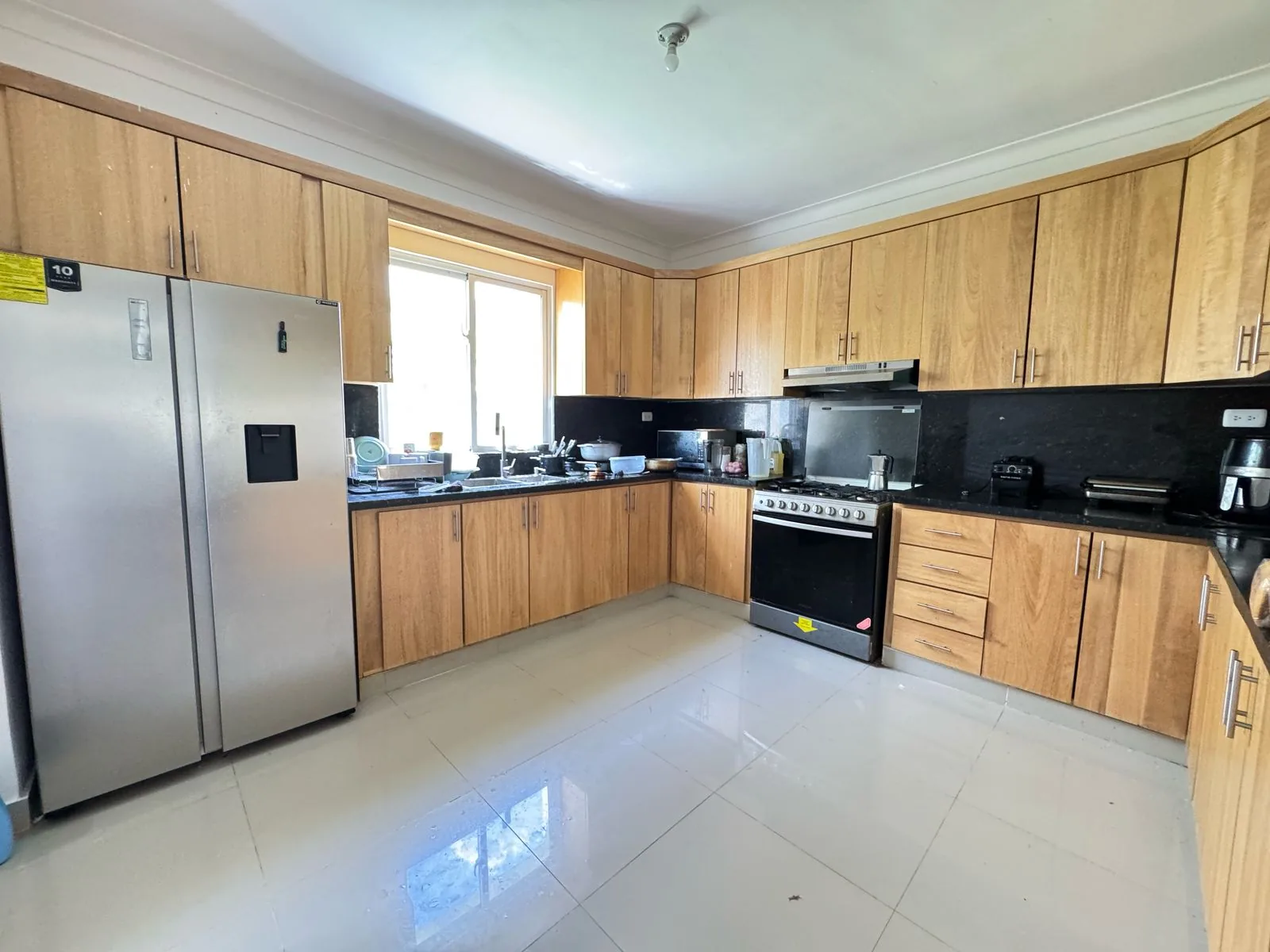 Casa Nueva en Venta en Av. República de Colombia, Santo Domingo — 3 Hab, 4 Baños — foto 10