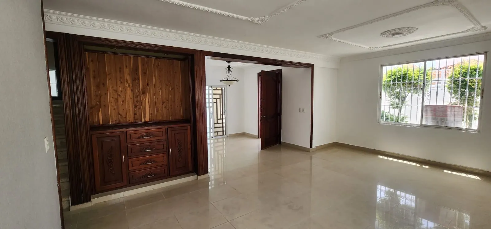 Casa en Venta en Av. Ecológica, Santo Domingo Este — 3 Niveles, 3 Hab con Terraza — foto 7